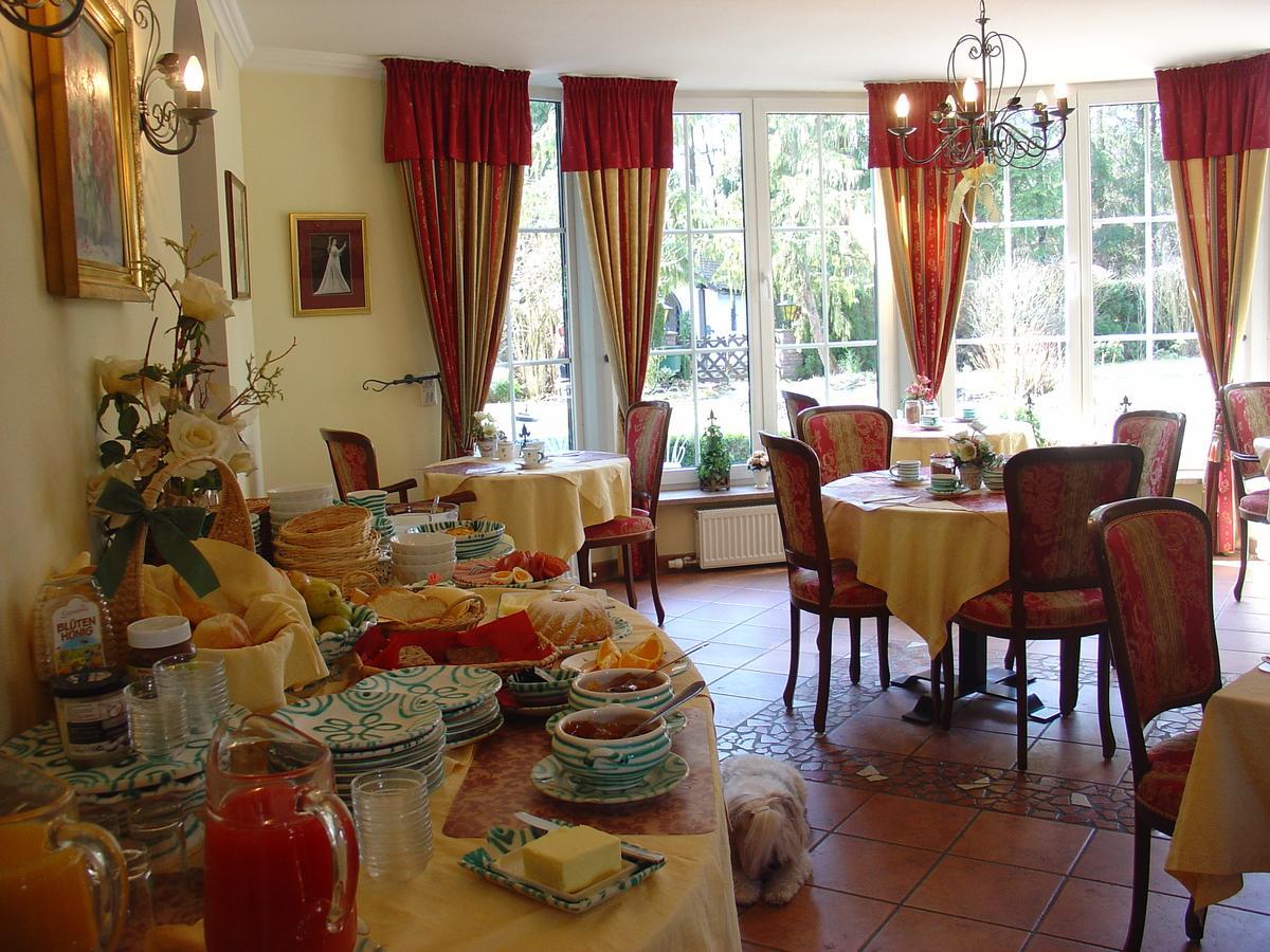 Haus Am Moos Bed & Breakfast ซาลซ์บูร์ก ภายนอก รูปภาพ