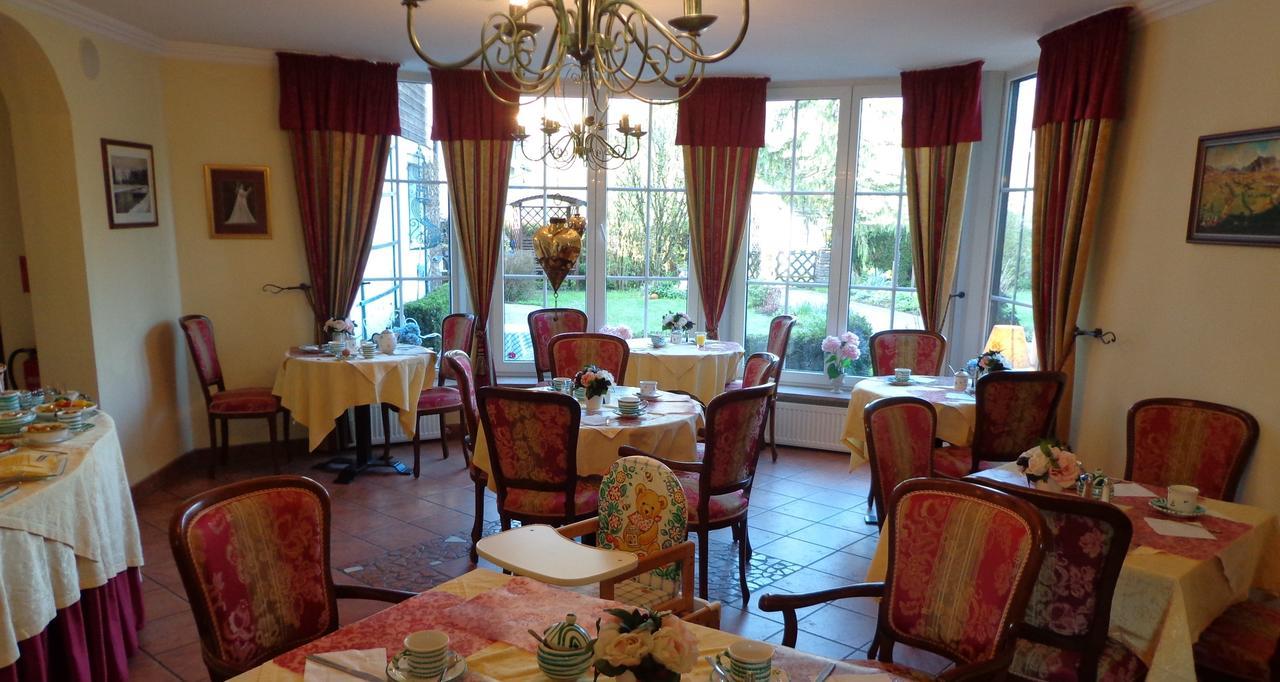 Haus Am Moos Bed & Breakfast ซาลซ์บูร์ก ภายนอก รูปภาพ